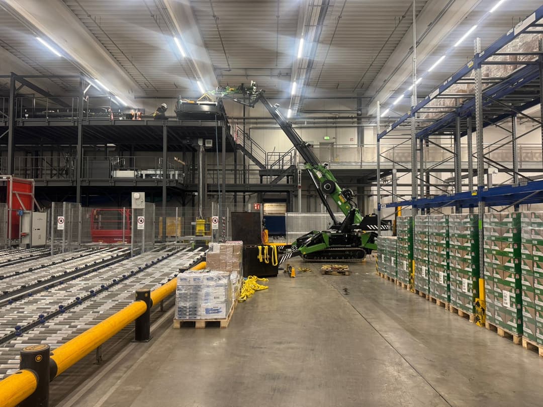Hoeflon C30 hijskraan huren