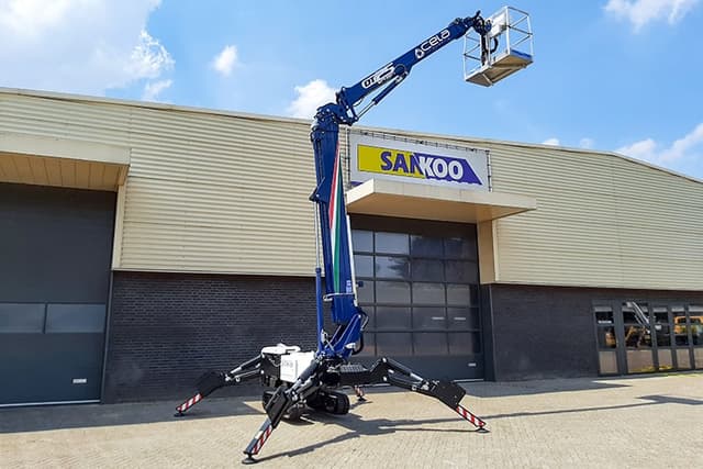 Cela DT Crawler 25 image 2