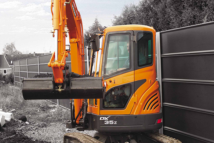 Doosan DX35Z image 3