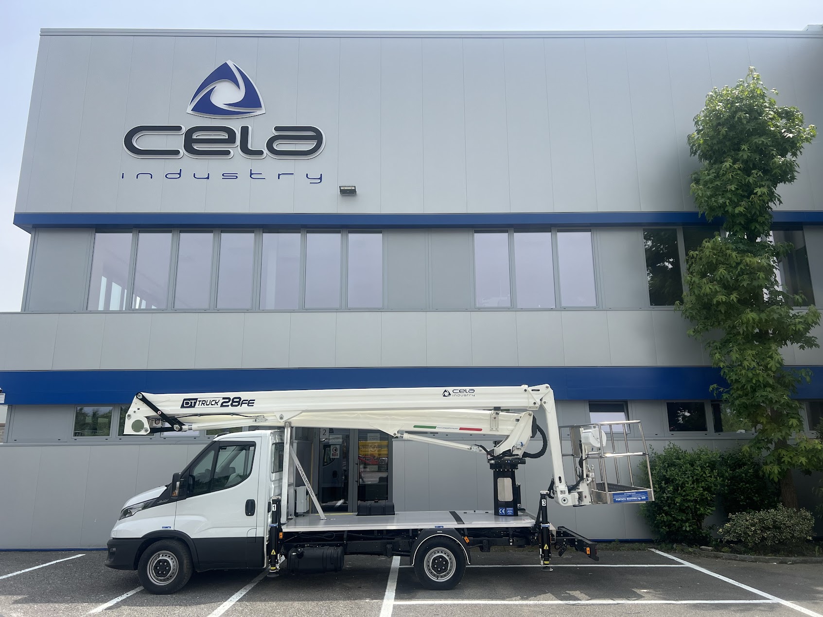 Cela DT28FE  image 2